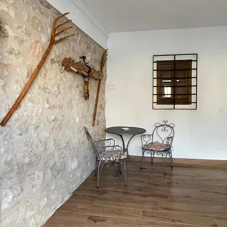 La Casa De Mis Padres 2 * Arahuetes